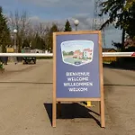 Nina's Mobilhome Am Europa Park 营地