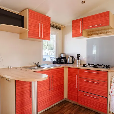 Nina's Mobilhome Am Europa Park مكان تخييم Boofzheim